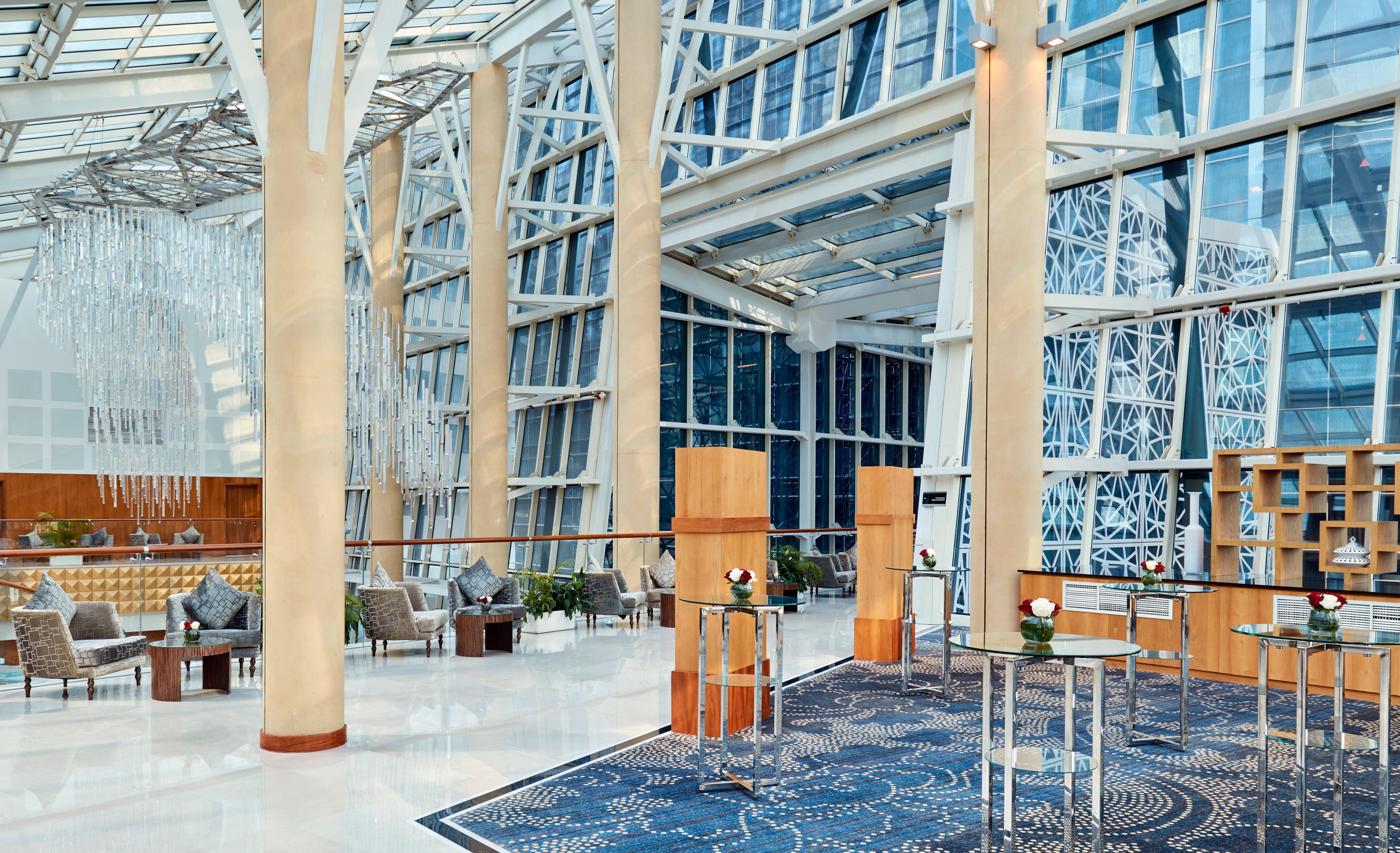 Intercontinental Doha The City By Ihg Esterno foto The interior of the hotel