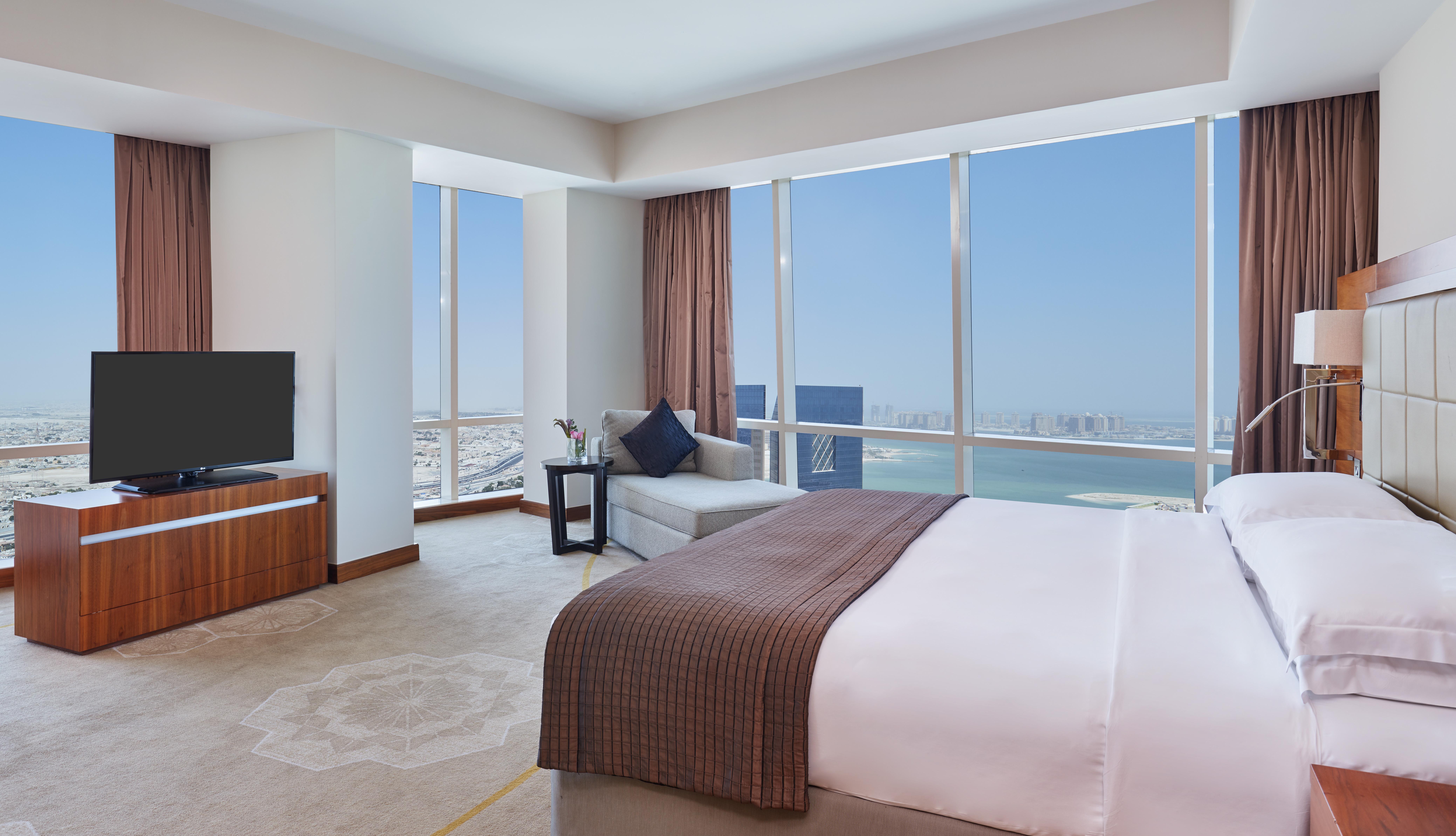 Intercontinental Doha The City By Ihg Esterno foto A bedroom at the Jumeirah Atlantis