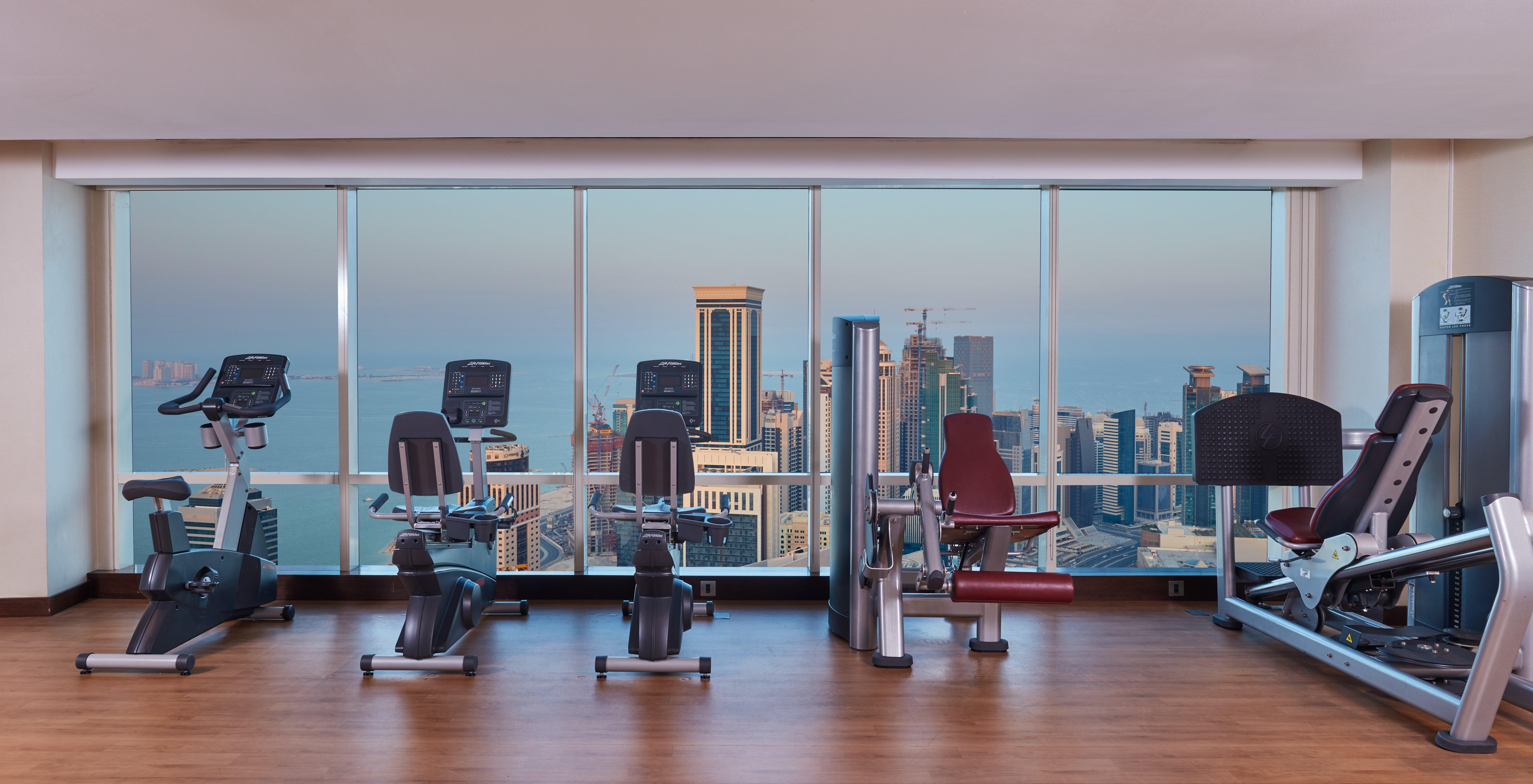 Intercontinental Doha The City By Ihg Esterno foto The gym at the 101 Tower